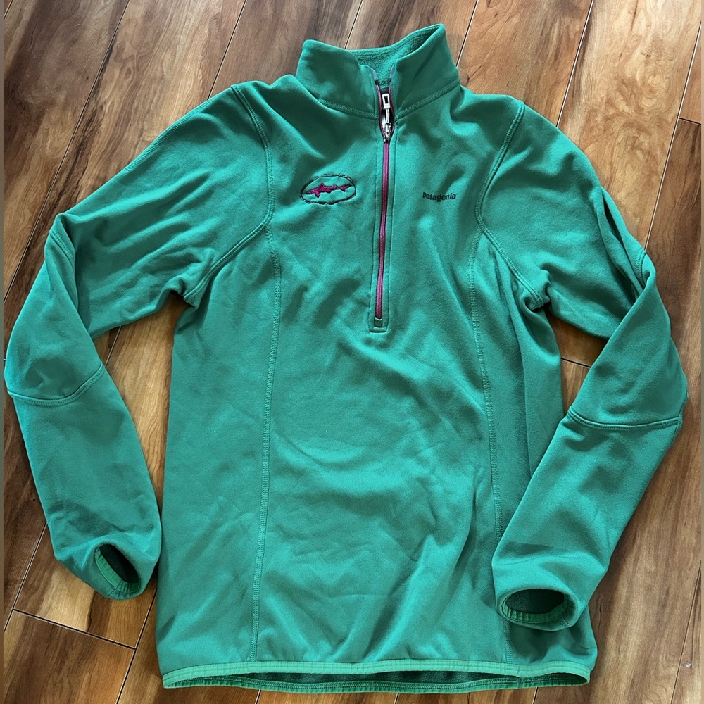 Patagonia Vibrant Green Fleece Pullover
